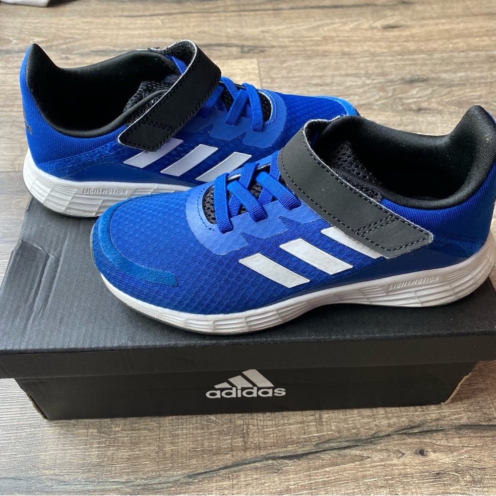 Like new worn once little boys Adidas shoes 13 w/box